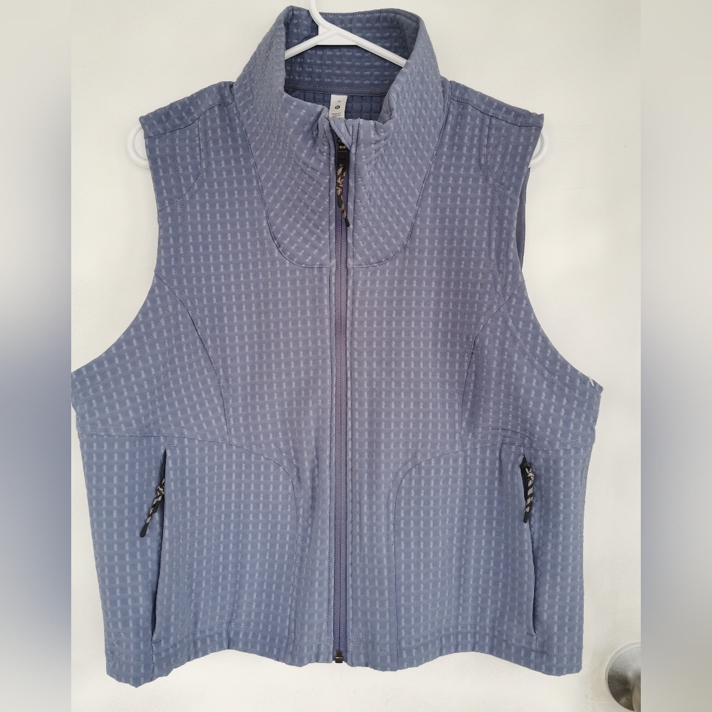 lululemon athletica Lavender Quilted Vest with High Collar - Picture 7 of 15